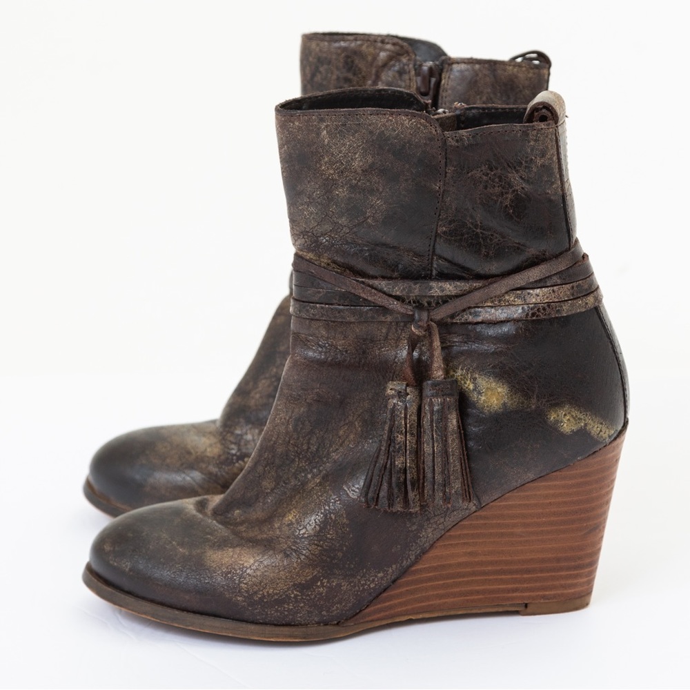 Wedge heel bootie & tassel distressed leather neutral shades by Diba True 7.5